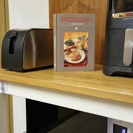 Dom wakacyjny Swiss Mountains, Romantic, Heidiland, And Via Gondola *