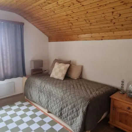 Dom wakacyjny Swiss Mountains, Romantic, Heidiland, And Via Gondola Quarten