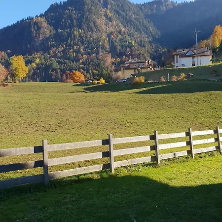 펜션 Swiss Mountains, Romantic, Heidiland, And Via Gondola *