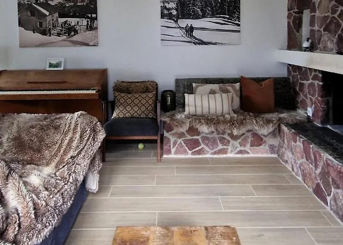 Swiss Mountains, Romantic, Heidiland, And Via Gondola *