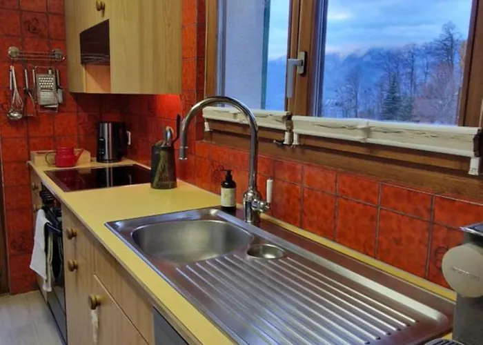 Swiss Mountains, Romantic, Heidiland, And Via Gondola 度假居 *