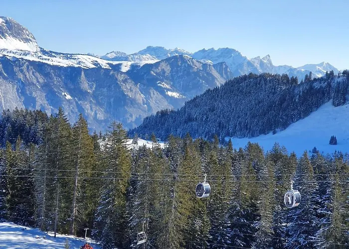Swiss Mountains, Romantic, Heidiland, And Via Gondola Сasa de vacaciones Quarten